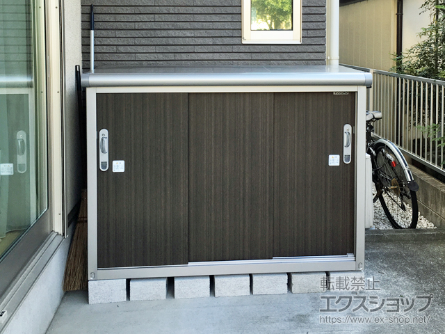 東京都練馬区のの物置・屋外倉庫 エスモ 一般型 1497×650×1101（ESE-1506Y） ESE-1506Y-DW 施工例