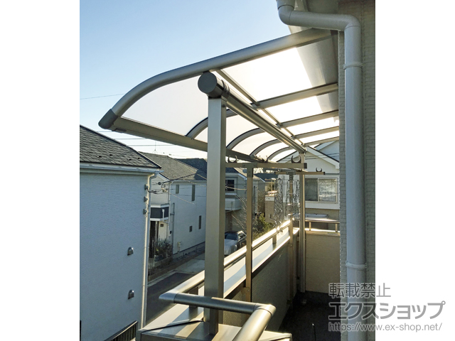 東京都立川市ののバルコニー・ベランダ屋根 ヴェクターテラス R型 屋根タイプ 単体 積雪〜20cm対応 施工例
