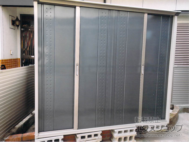 長崎県長崎市のの物置・屋外倉庫 グランプレステージジャンプ 2247×900×1900（GP-229A-F） GP-229A-F-JG 施工例