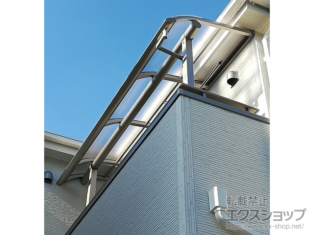 埼玉県朝霞市ののバルコニー・ベランダ屋根 プレシオステラス R型 屋根タイプ 単体 積雪〜20cm対応 施工例