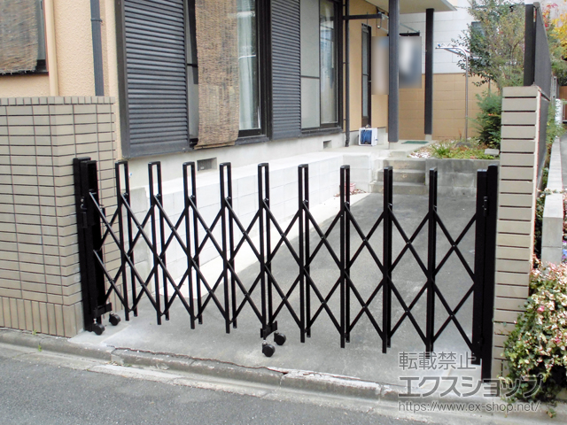 愛知県名古屋市ののカーゲート トリップゲート RB型 ノンレール 片開き*30S 施工例