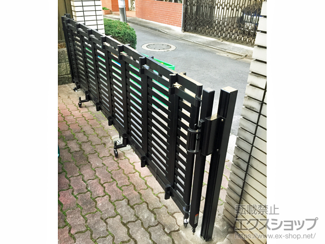 ののカーゲート シャレオ伸縮5型 ノンレール 片開き 310S 施工例