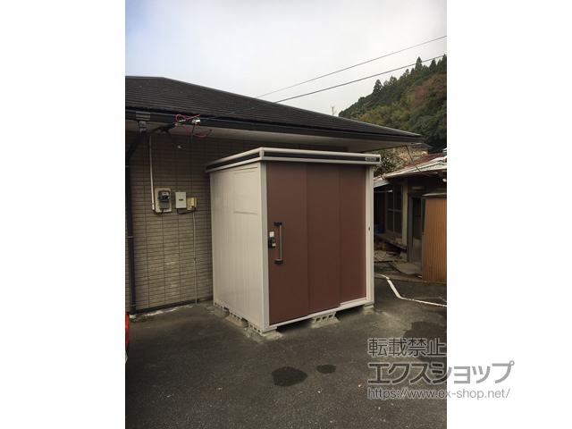 高知県土佐郡土佐町のの物置・屋外倉庫 エルモ 積雪型 1870×1520×2120（LMDS-1815） LMDS-1815-MR 施工例