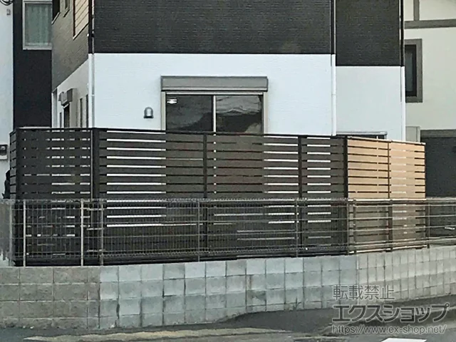 福岡県福岡市のValue Selectのフェンス・柵・塀 モクアルフェンス 横板タイプ 2段支柱 自立建て用 施工例