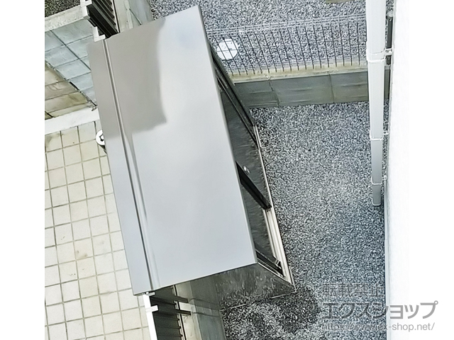 東京都東久留米市のの物置・屋外倉庫 ナイソーシスター　1320×580×1603（KMW-136D） KMW-136D 施工例