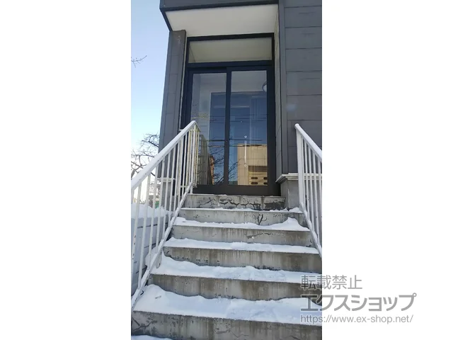 北海道札幌市のLIXIL リクシル（トステム）の ツインガードIII ランマ付 Iタイプ 施工例