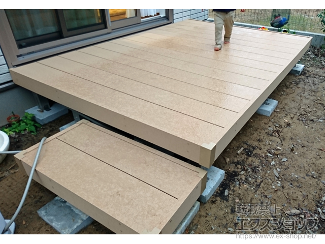 千葉県流山市ののウッドデッキ リウッドデッキ 200 施工例