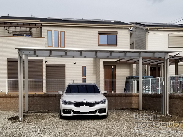 大阪府東大阪市ののカーポート エフルージュ ツイン 積雪〜20cm対応 施工例