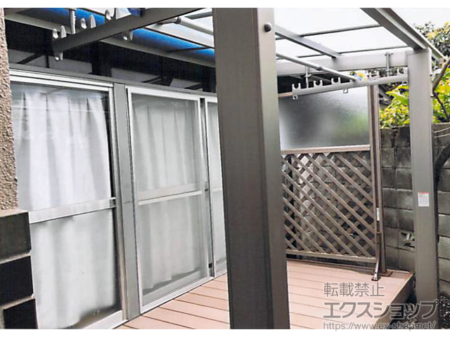 東京都杉並区ののテラス屋根 フーゴF 独立テラスタイプ 単体 木調色 積雪〜20cm対応 施工例