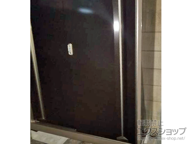 大阪府東大阪市のの物置・屋外倉庫 ナイソーシスター　1320×580×1603（KMW-136D-P） KMW-136D-P 施工例