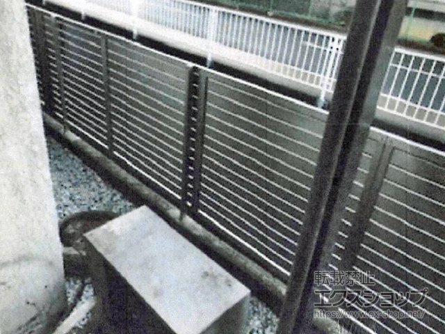 京都府乙訓郡大山崎町ののフェンス・柵 プレスタフェンス 7Y型 横スリット フリーポールタイプ 施工例