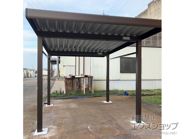 新潟県見附市ののカーポート ジーポートneo Aタイプ 角柱4本 積雪〜100cm対応 施工例