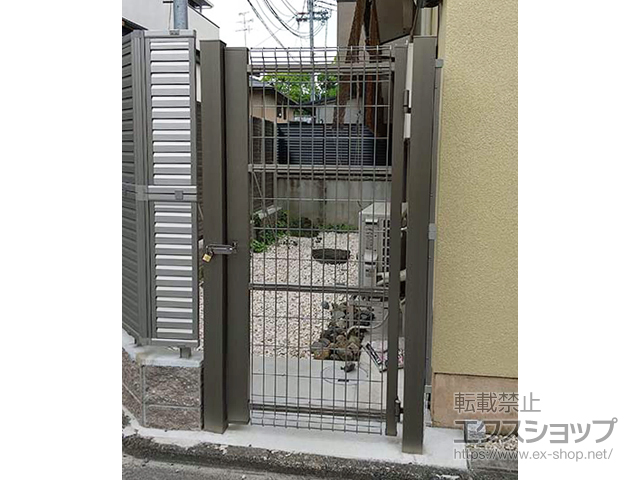 京都府京都市のの門扉 ユメッシュHR型門扉 片開き アルミ角型門柱 施工例