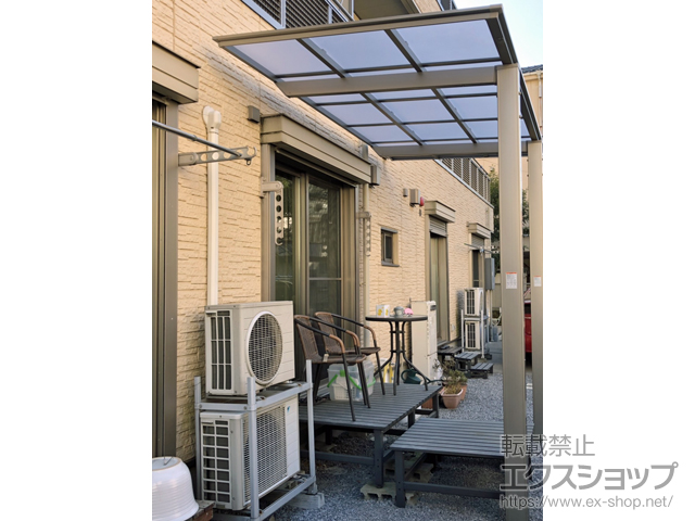 東京都足立区ののテラス屋根 フーゴF 独立テラスタイプ 単体 積雪〜20cm対応 施工例