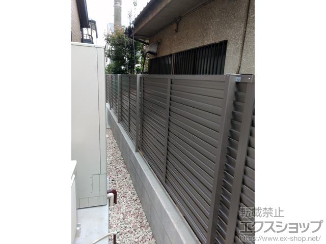 東京都清瀬市ののフェンス・柵 プレスタフェンス8型 横ルーバー フリーポールタイプ 施工例