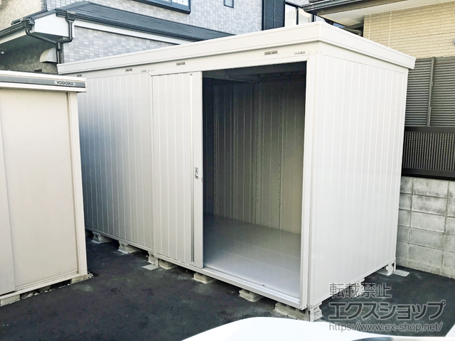 東京都杉並区のの物置・屋外倉庫 ネクスタ大型 一般型 4420×1790×2375（NXN-81H） NXN-81H-MG 施工例