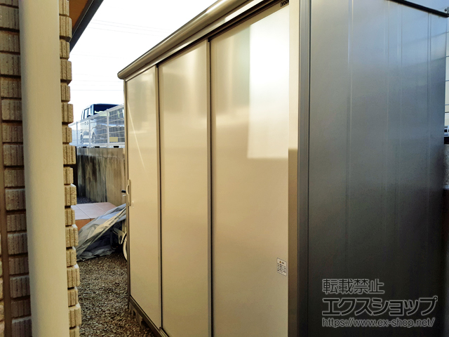 宮崎県延岡市のの物置・屋外倉庫 エスモ 一般型 2100×900×1959 ESE-2109A-SS-PW 施工例