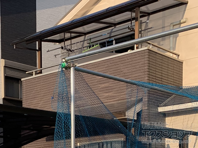 大阪府堺市ののバルコニー・ベランダ屋根 ヴェクターテラス R型 屋根タイプ 単体 積雪〜20cm対応 施工例