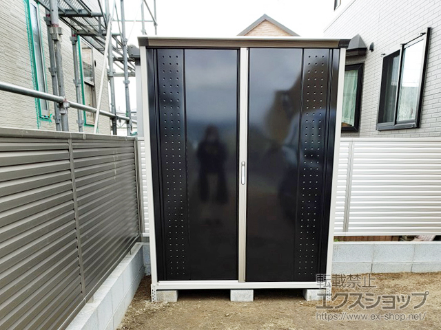 福岡県朝倉郡筑前町のの物置・屋外倉庫 グランプレステージジャンプ 1488×750×1900 GP-157A-F-CK 施工例