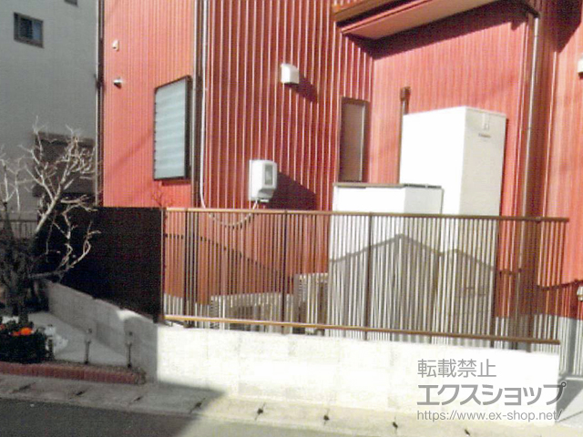 静岡県浜松市ののフェンス・柵 シンプレオフェンス2型 縦格子 自由柱施工 施工例