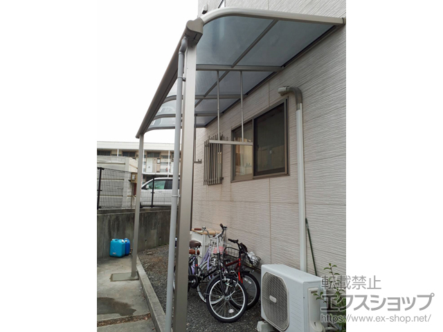 熊本県熊本市ののテラス囲い・サンルーム サニージュ F型 床納まり ランマ付 積雪〜20cm対応 施工例