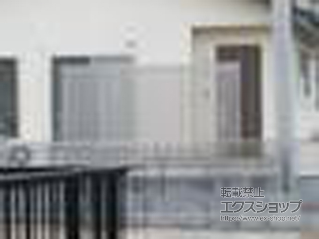 茨城県水戸市ののフェンス・柵 リレーリアフェンス N2型 たて格子 メーターモジュール 施工例