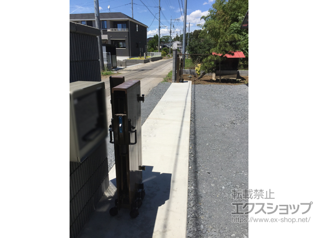 栃木県小山市ののカーゲート トリップゲート RB型 ノンレール 両開き 88W（44S+44M） 施工例