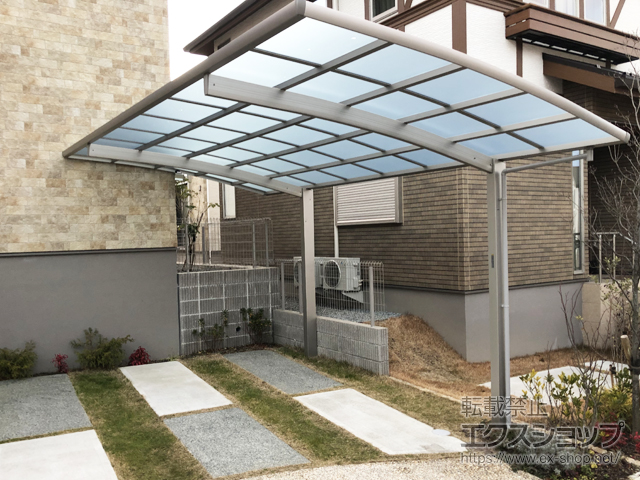 兵庫県三田市ののカーポート レイナポートグラン　積雪〜20cm対応 施工例