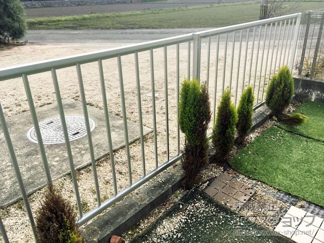 福岡県久留米市ののフェンス・柵 ミエッタフェンス 防犯たて格子タイプ 自由柱施工 施工例