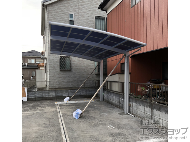 埼玉県上尾市ののカーポート レイナポートグラン　積雪〜20cm対応 施工例