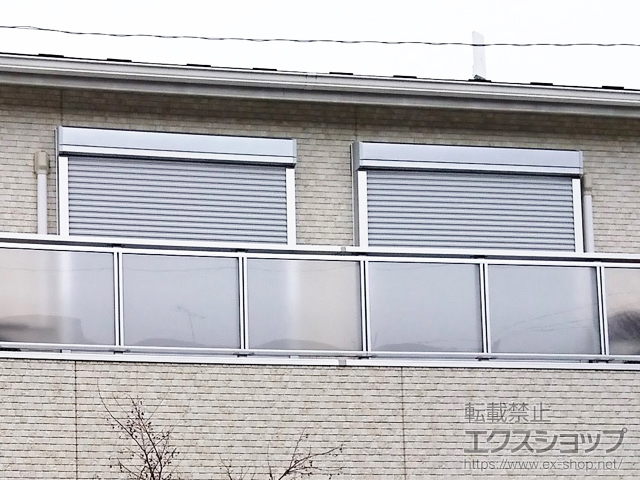 埼玉県ふじみ野市のLIXIL リクシル（トステム）の窓シャッター 【特注】リフォームシャッター イタリヤ リモコン電動式*タイマー付きリモコン 施工例