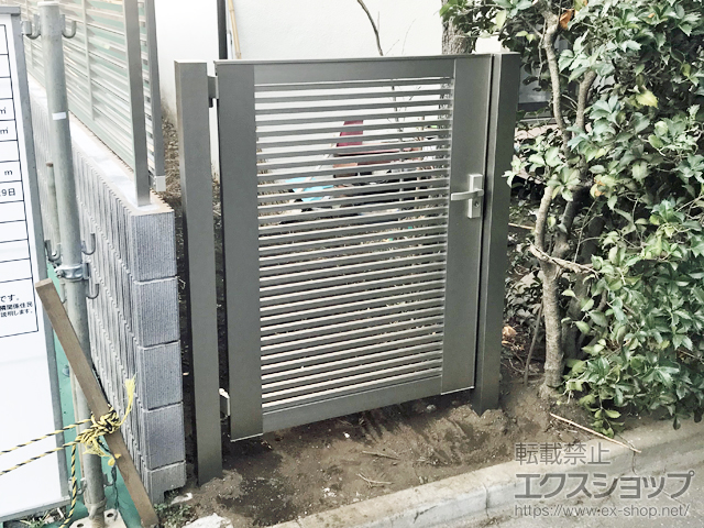 東京都中野区のの門扉 ライシス門扉 1型 細横桟 片開き 柱使用 施工例