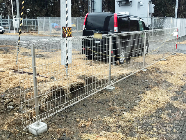 岩手県下閉伊郡岩泉町ののフェンス・柵 イーネットフェンス2F型〈水平地用〉 自由柱施工 施工例