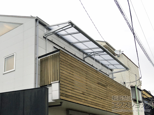 東京都葛飾区ののバルコニー・ベランダ屋根 スピーネ F型 ルーフタイプ 連棟 積雪〜20cm対応 施工例