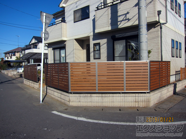 埼玉県加須市ののフェンス・柵 シャトレナM1型 フリー支柱施工 施工例