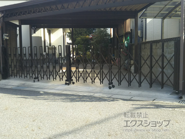 愛知県安城市ののカーゲート トリップゲート RB型 ノンレール 両開き 64W(32S+32M) 施工例