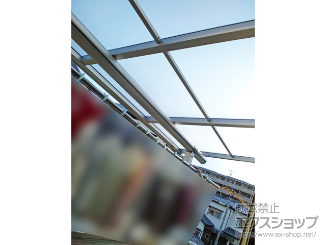 兵庫県宝塚市ののバルコニー・ベランダ屋根 ヴェクターテラス F型 屋根タイプ 単体 積雪〜20cm対応 施工例