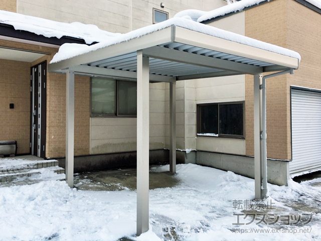 山形県東根市ののカーポート ジーポートneo Aタイプ 角柱4本柱 積雪〜100cm対応 施工例