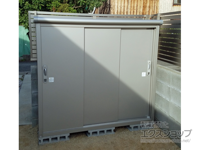 大分県津久見市のの物置・屋外倉庫 エスモ 一般型 1650×520×1501（ESE-1605E） ESE-1605E-SS 施工例