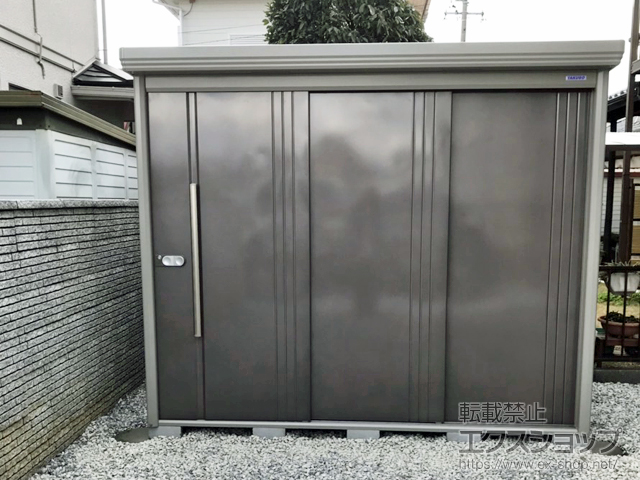 愛知県豊川市のの物置・屋外倉庫 Mr.ストックマンダンディ 一般型 2532×1222×2110（ND-2512） ND-2512-B 施工例
