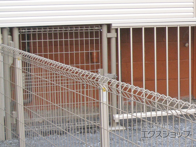 埼玉県熊谷市のの門扉 イーネット門扉1型 片開き 門柱使用 施工例