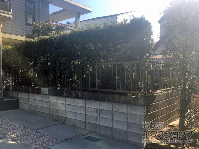 千葉県松戸市ののフェンス・柵 ミエッタフェンス 防犯たて格子タイプ 自由柱施工 施工例