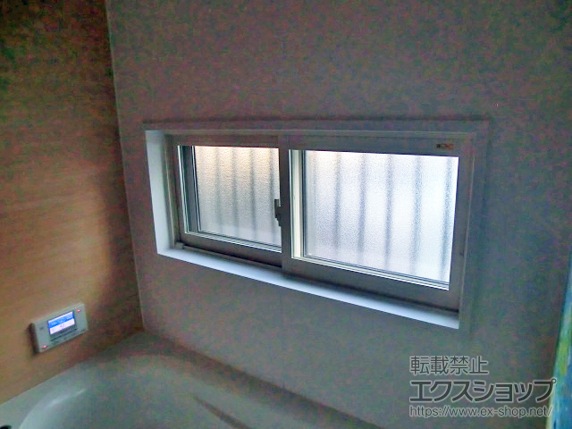 東京都府中市のの二重窓（内窓） インプラス ダストバリア仕様 引違い窓 浴室仕様 タイル納まり 2枚建 施工例