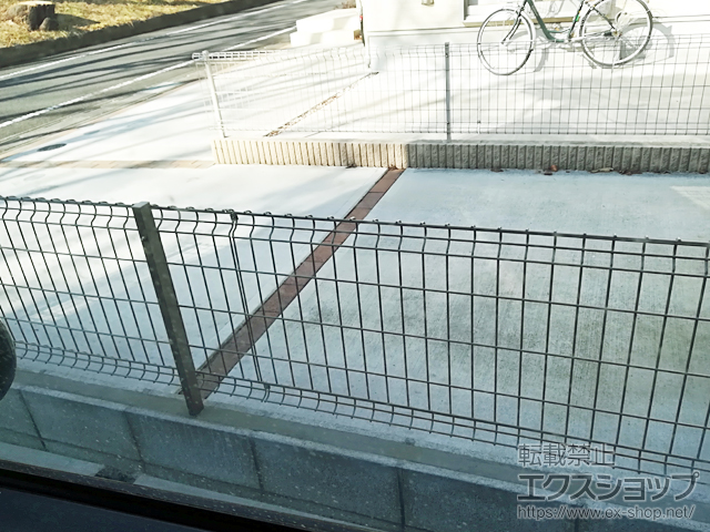 東京都福生市ののフェンス・柵 ハイグリッドフェンスN8型 フリーポールタイプ 施工例