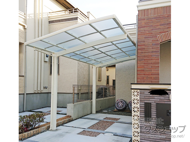 兵庫県神戸市ののカーポート ネスカR (ラウンドスタイル) 積雪〜20cm対応 施工例