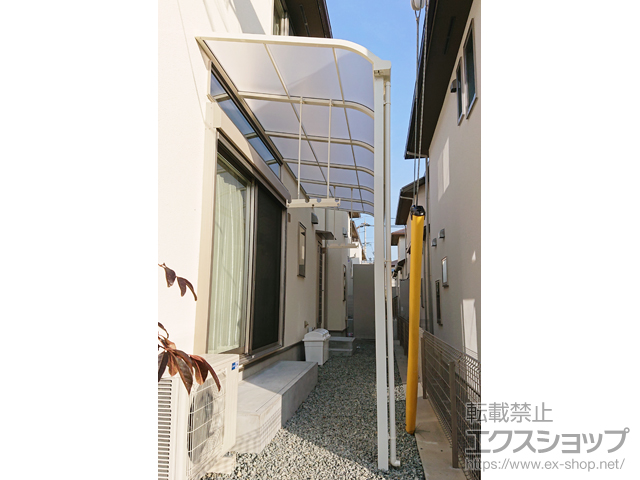 兵庫県神戸市ののテラス屋根 スピーネ R型 テラスタイプ 連棟 積雪〜20cm対応 施工例