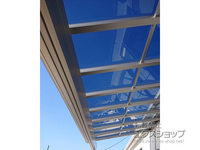 埼玉県飯能市ののバルコニー・ベランダ屋根 ヴェクターテラス F型 1500 屋根タイプ 単体 積雪〜50cm対応 施工例