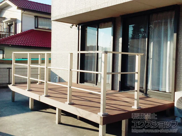 �{�茧�����s��YKKAP�̃E�b�h�f�b�L ���E�b�h�f�b�L 200 �{�H��