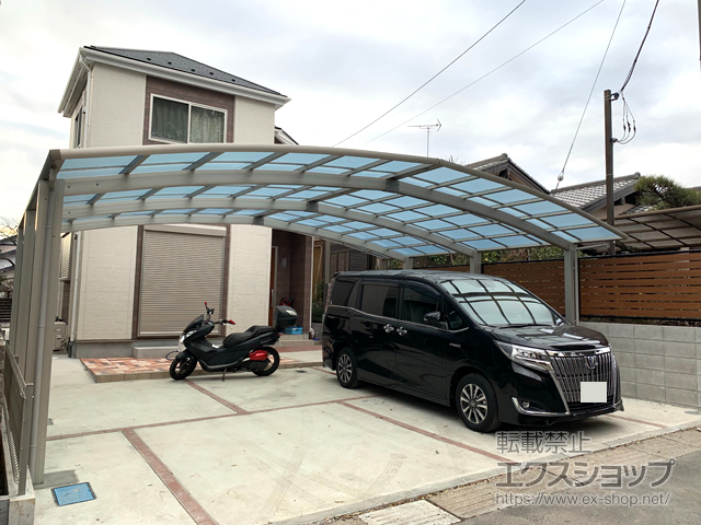 埼玉県川口市ののカーポート レイナトリプルポートグラン　積雪〜20cm対応 施工例