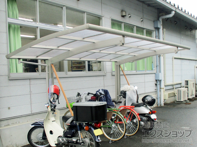 宮崎県児湯郡新富町ののサイクルポート・駐輪場 レイナポートグランミニ 積雪〜20cm対応 施工例
